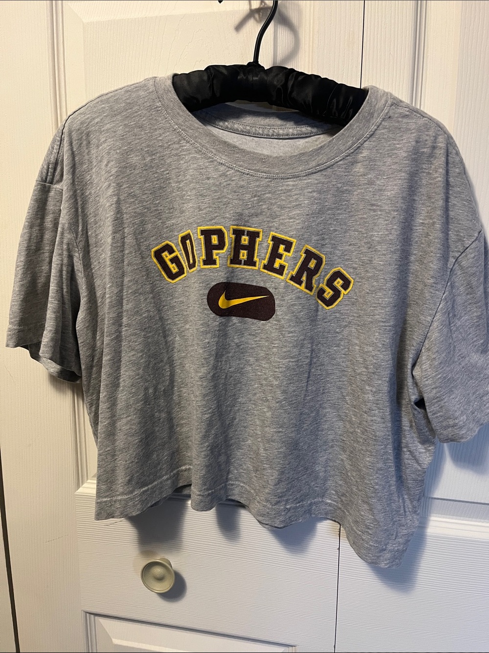 Nike Gray Cropped Gophers Tee with Maroon and Yellow Logo